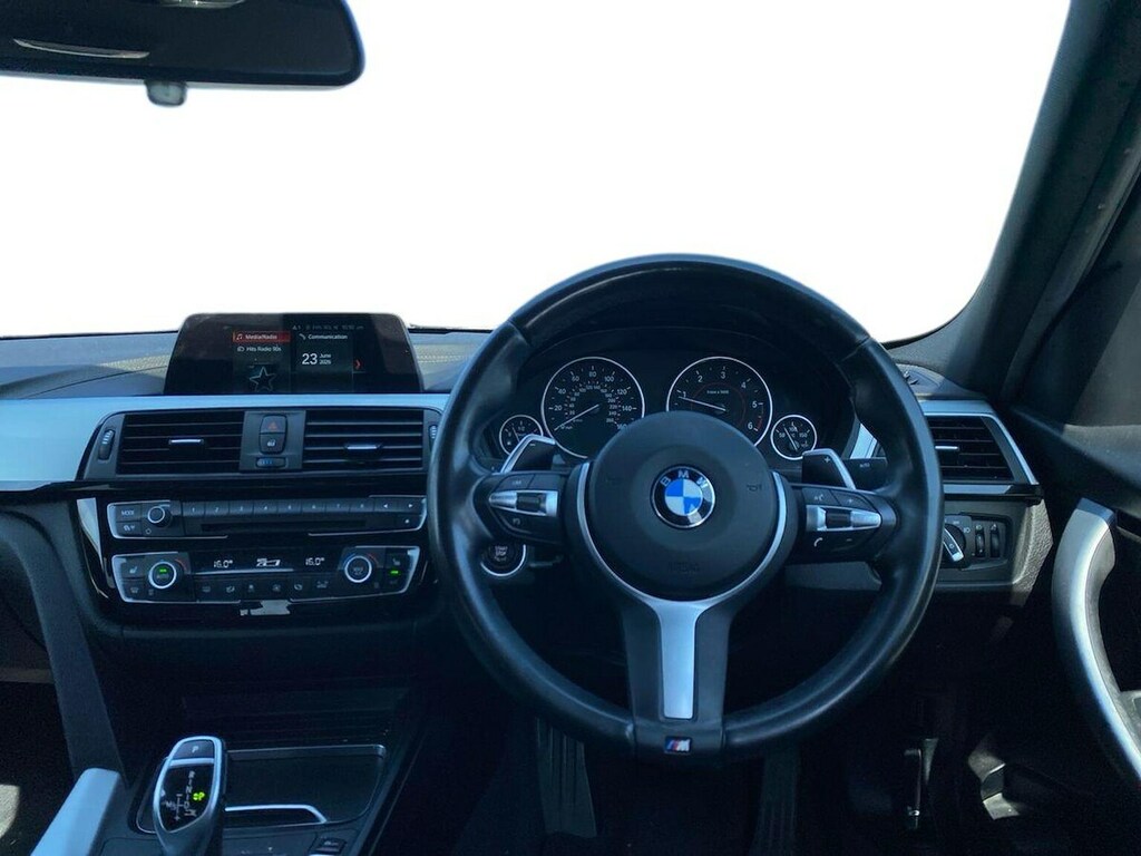 BMW 3 Series 320I M Sport Shadow Edition 2018 Silver #9