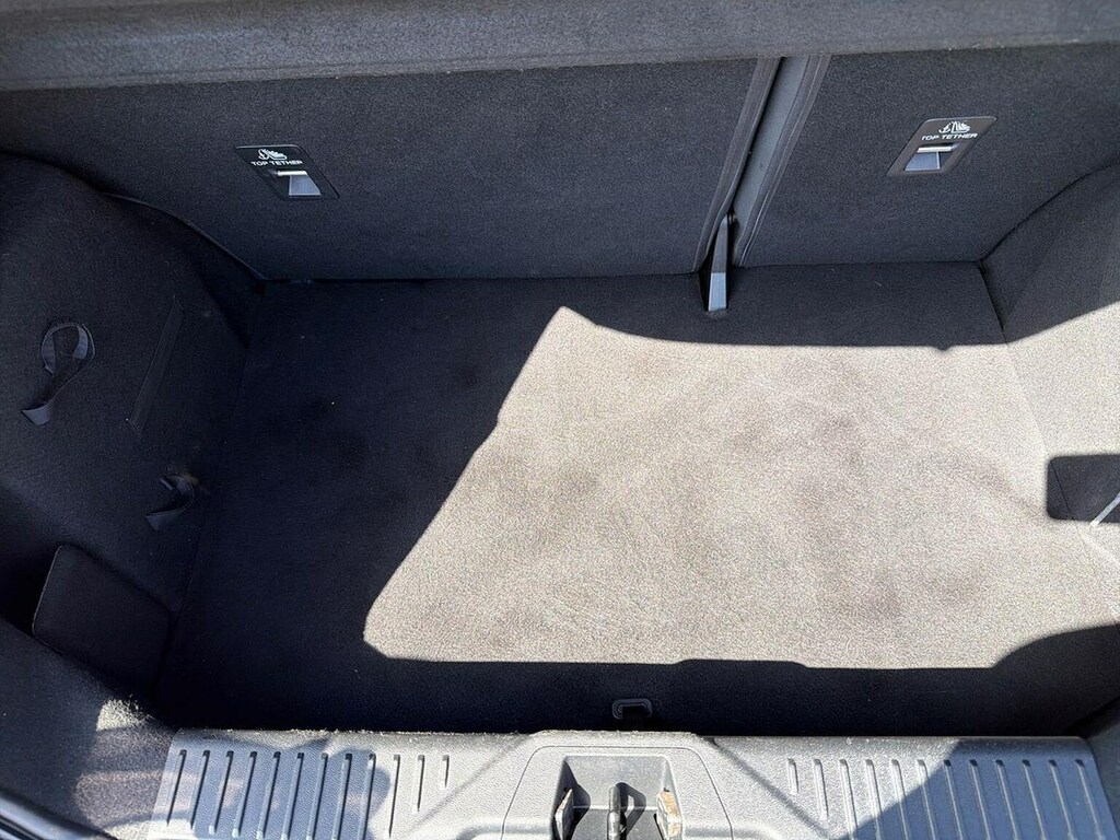 Ford Fiesta Hatchback Grey #17