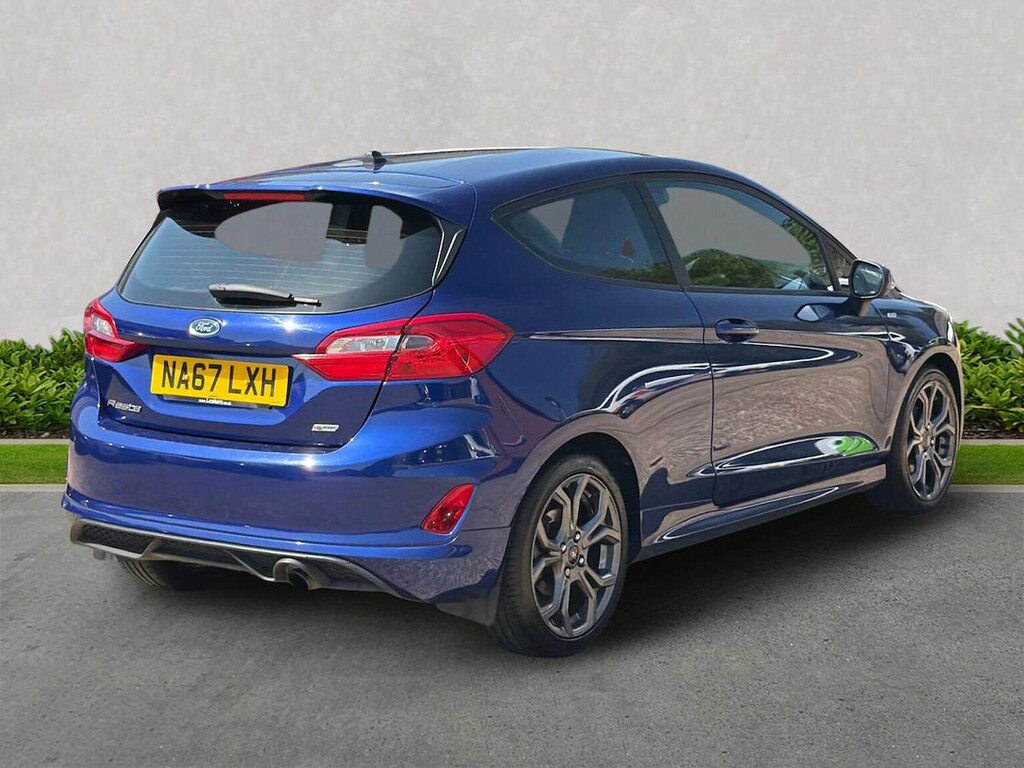 Ford Fiesta Hatchback Grey #18