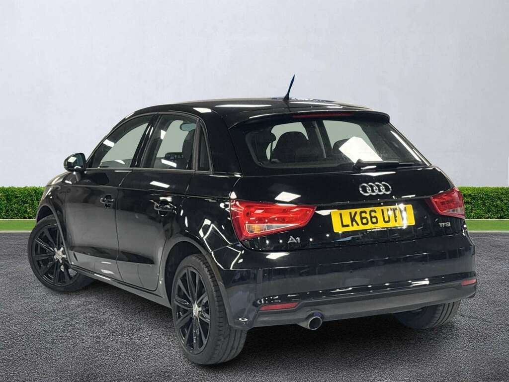 Audi A1 1.0 Tfsi Sport LK66UTW Black #2