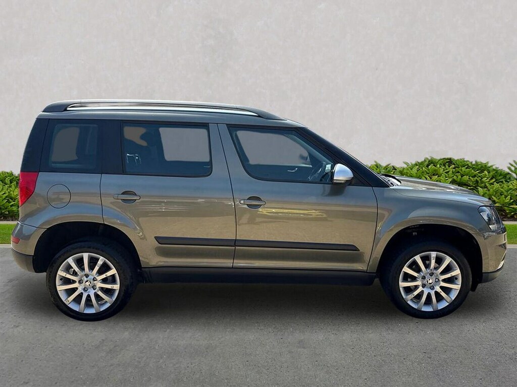 Skoda Yeti 1.2 Tsi Se Outdoor Euro 6 Ss Green #3