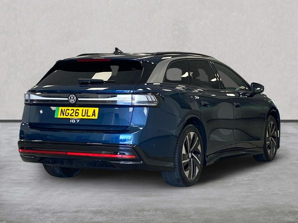 Volkswagen ID.7 Pro S 86Kwh Match Plus Fastback 5-Door Silver #18