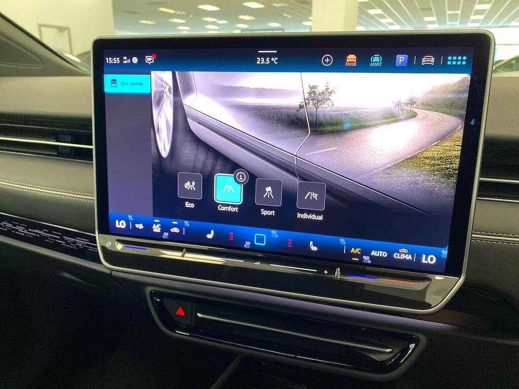 Volkswagen ID.7 Pro S 86Kwh Match Plus Fastback 5-Door Silver #25