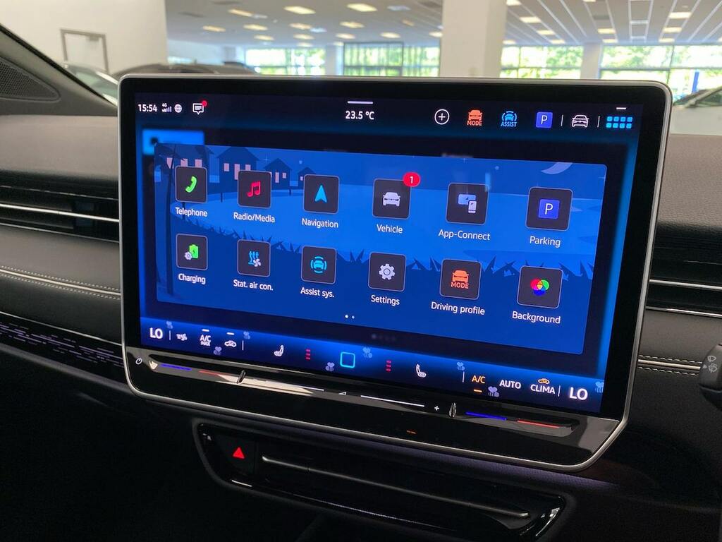 Volkswagen ID.7 Pro S 86Kwh Match Plus Fastback 5-Door Silver #11