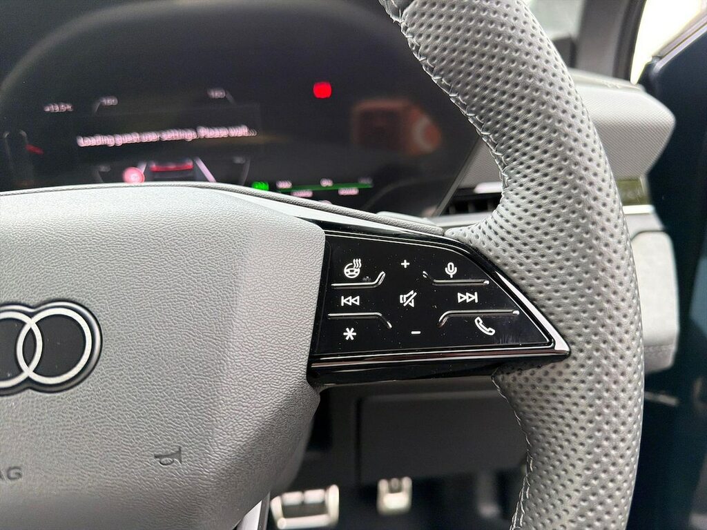 Audi Q6 E-Tron Q6 Suv Edition 1 E-tron Quattro 285,00 Kw Black #26