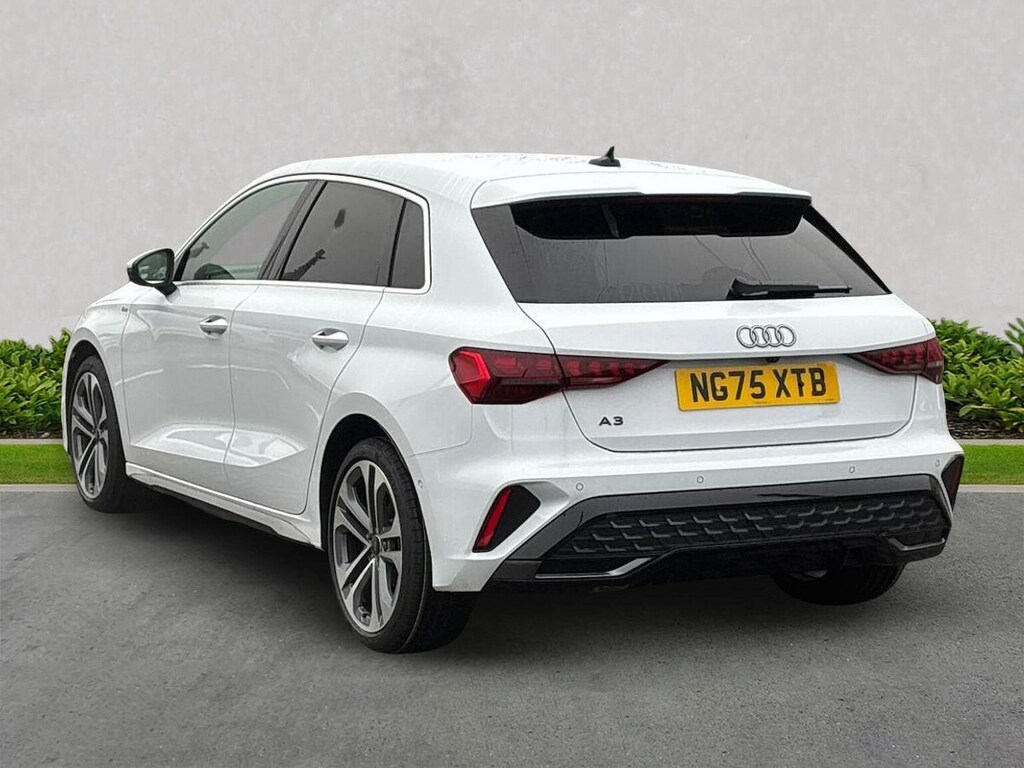 Audi A3 1.5 Tfsi S Line Sportback S Tronic Euro White #2