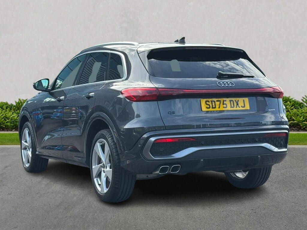 Audi Q5 50 Tfsi E Quattro Black Ed S Tronic Tech Pro Green #2