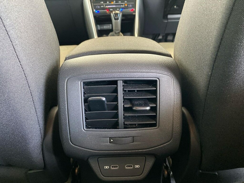 Volkswagen T-Roc R-line Black #26