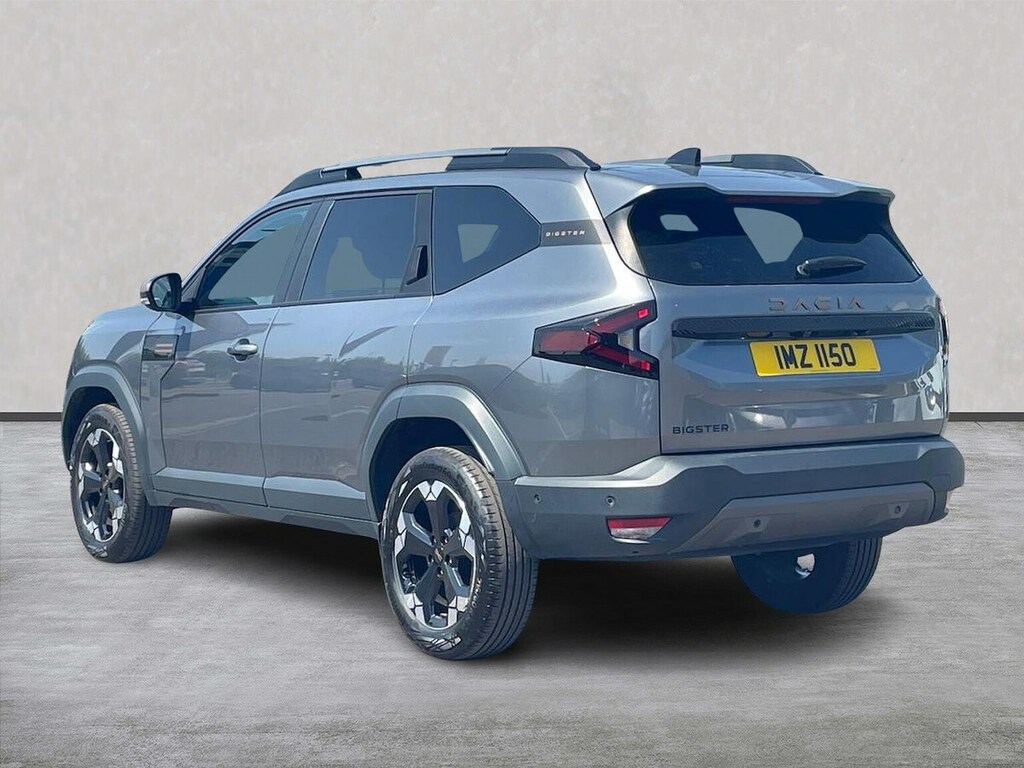 Dacia Bigster 1.2 Tce 140 Extreme Grey #2
