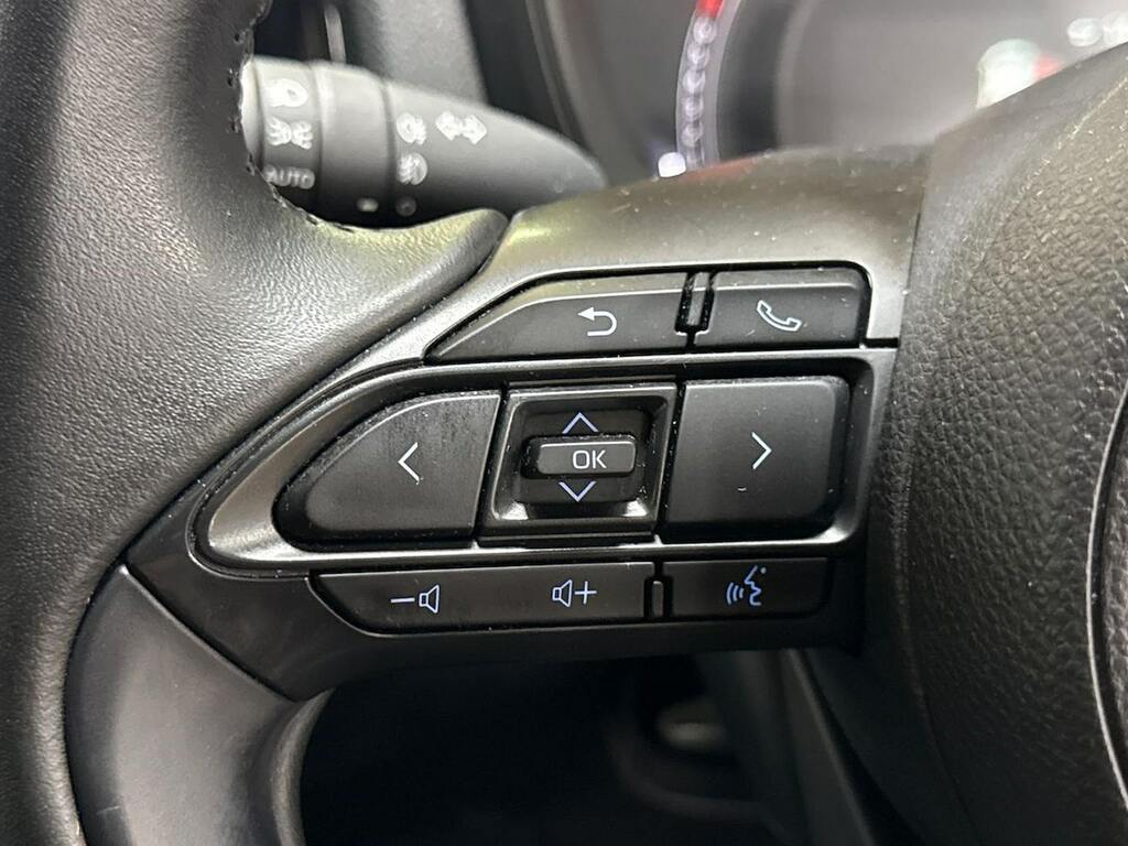 Toyota Aygo X Pure Automatic Black #25