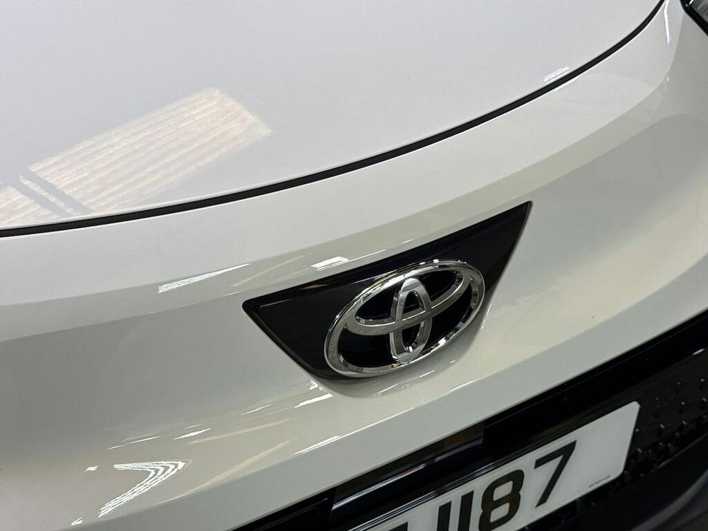 Toyota Aygo X Pure Automatic Black #28