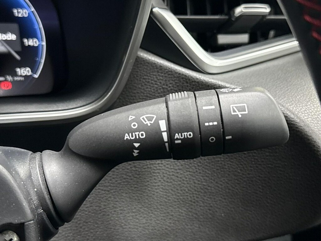 Toyota Corolla Icon 1.8 Ts  #26