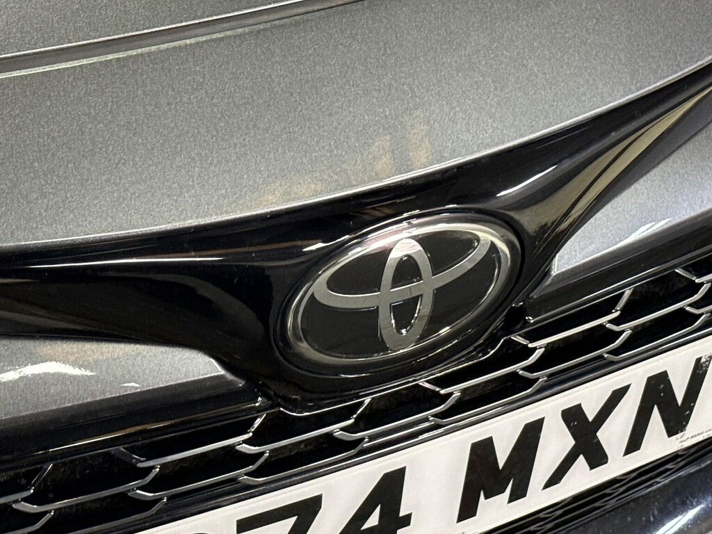 Toyota Corolla Icon 1.8 Ts  #28