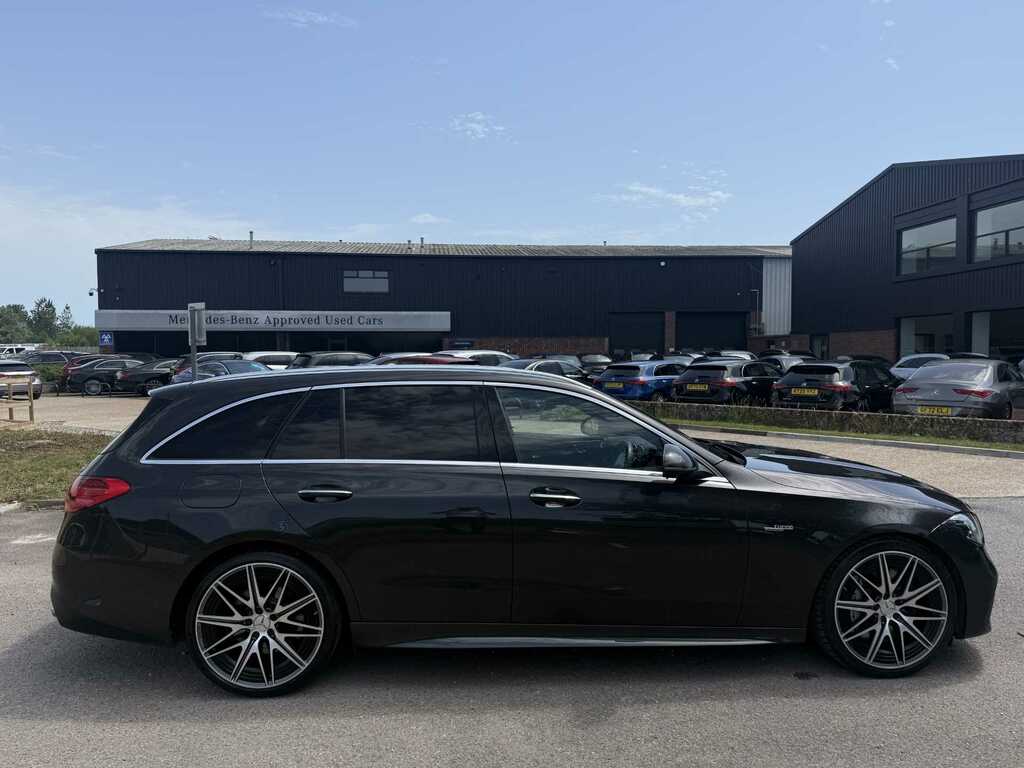 Mercedes-Benz C Class Estate Black #8