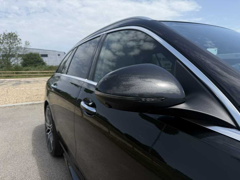 Mercedes-Benz C Class Estate Black #15