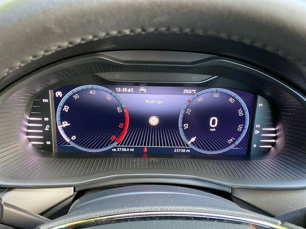 Skoda Kamiq Se Grey #10