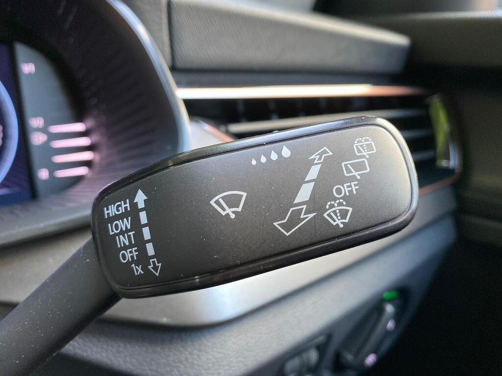 Skoda Kamiq Se Grey #28
