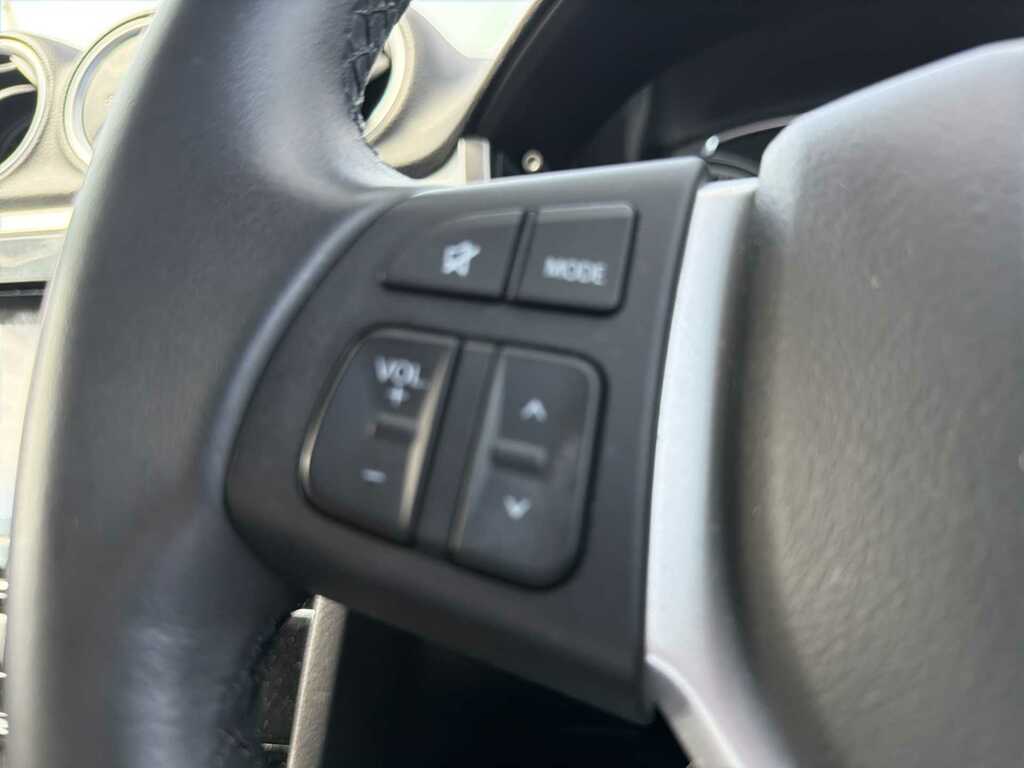 Suzuki Vitara Vitara Go Boosterjet Mhev White #24