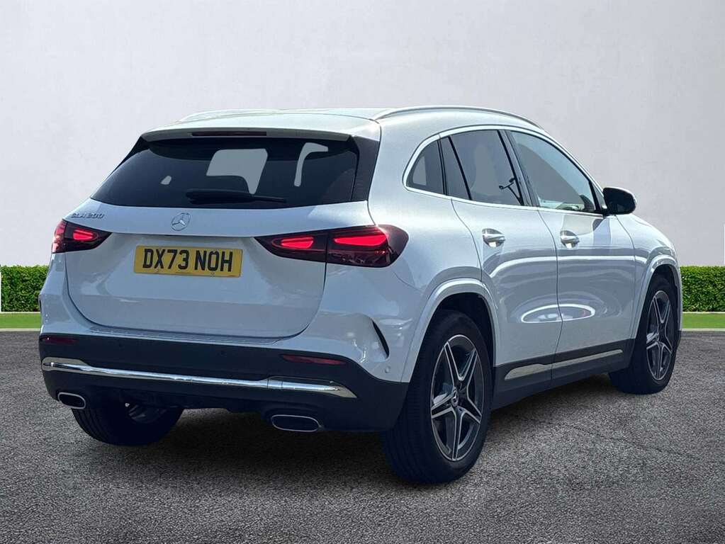 Mercedes-Benz GLA Class Amg Line Grey #18