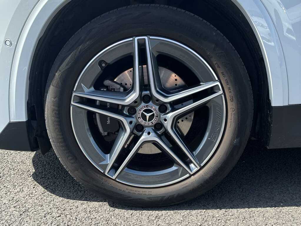 Mercedes-Benz GLA Class Gla 200 Amg Line Executive White #6