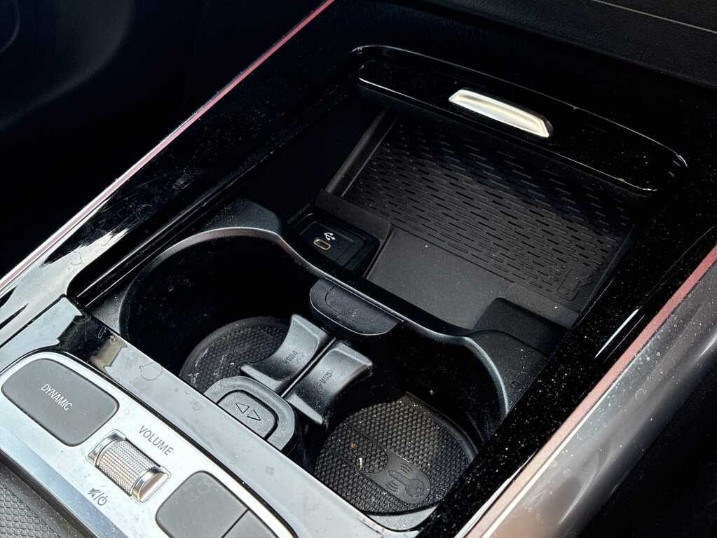 Mercedes-Benz GLA Class Amg Line Grey #31