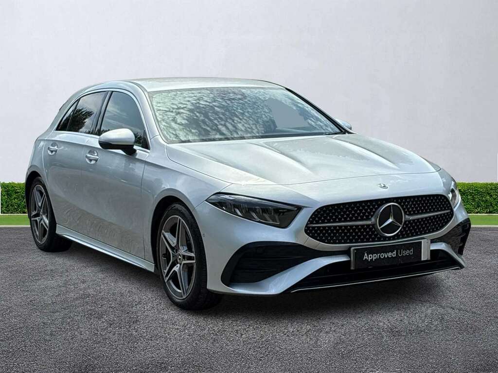 Mercedes-Benz A Class A180 Amg Line Executive Silver