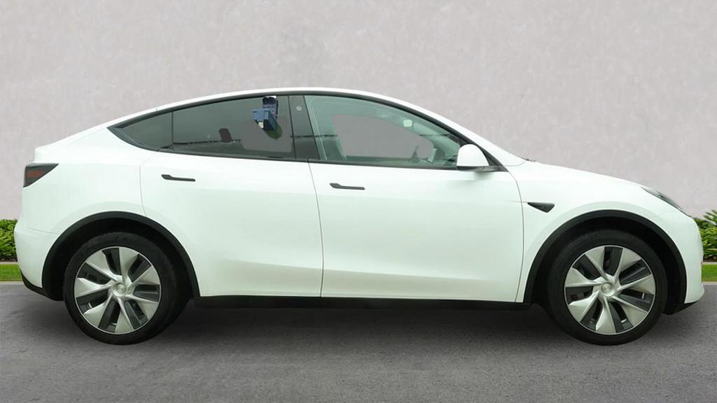 Tesla Model Y Long Range Awd White #5