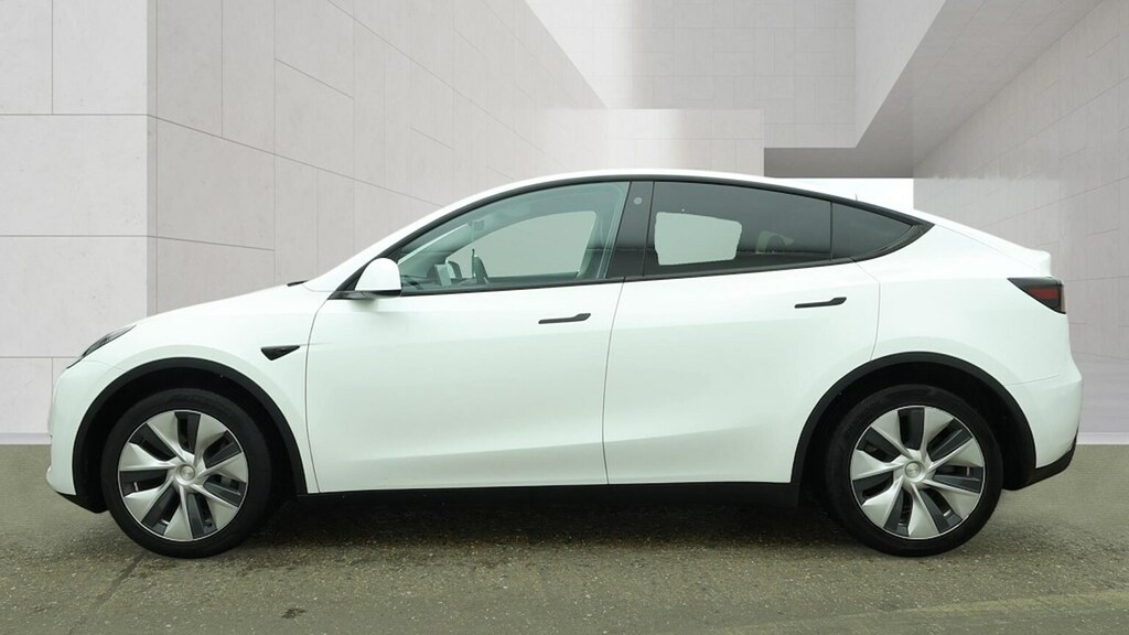 Tesla Model Y Long Range Awd White #6