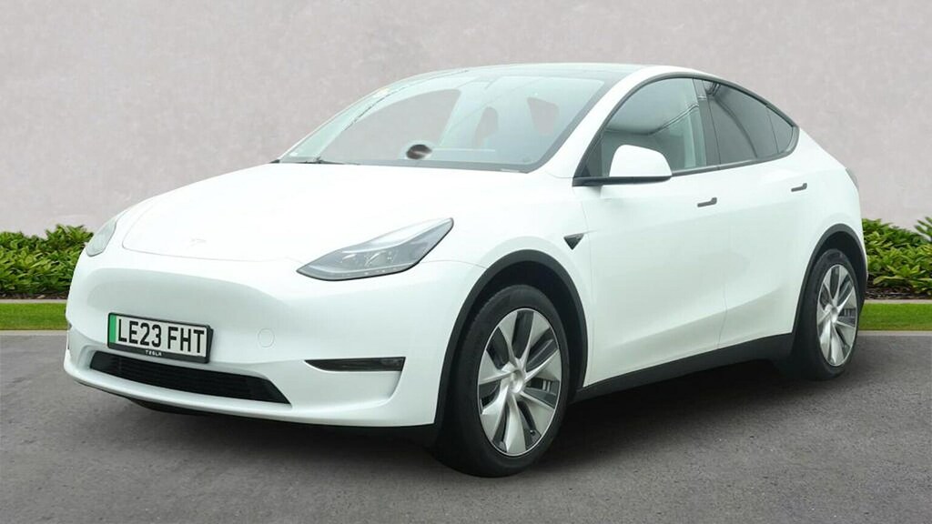 Tesla Model Y Long Range Awd White #2