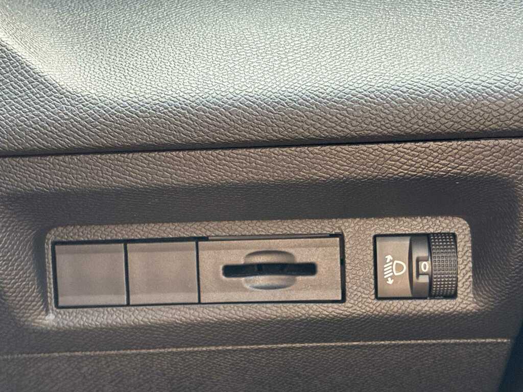 Peugeot 308 Blue Hdi Active Blue #31