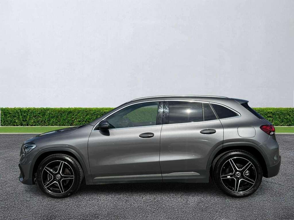 Mercedes-Benz GLA Class Gla 200 Amg Line Executive GX23RXG Grey #2