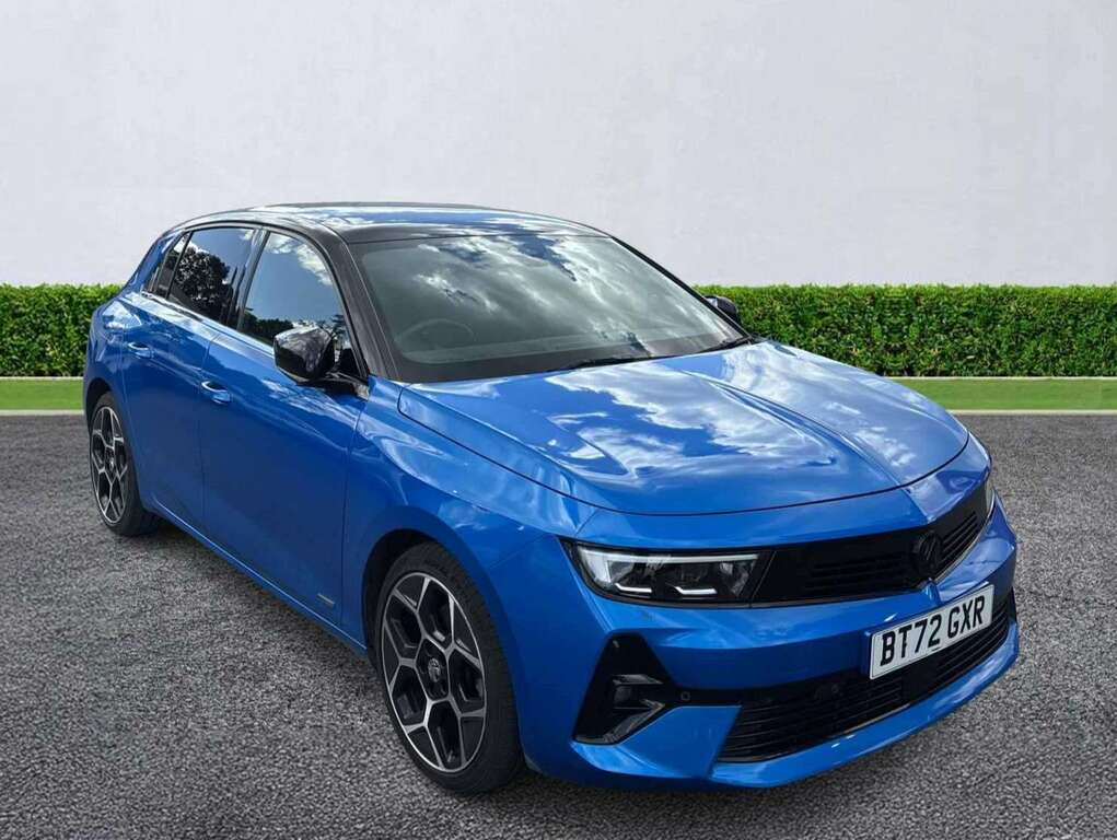 Vauxhall Astra 1.5 Turbo D Ultimate BT72GXR Blue