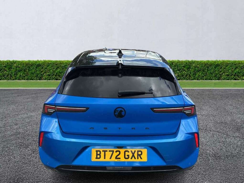 Vauxhall Astra 1.5 Turbo D Ultimate BT72GXR Blue #4
