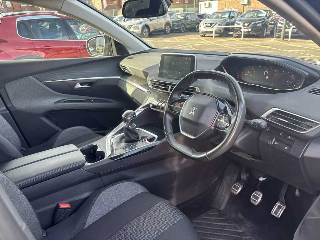 Peugeot 5008 1.2 Puretech Active Premium Grey #14