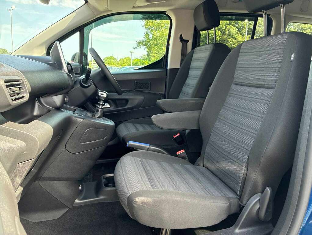 Vauxhall Combo Life 1.5 Turbo D Se Grey #29