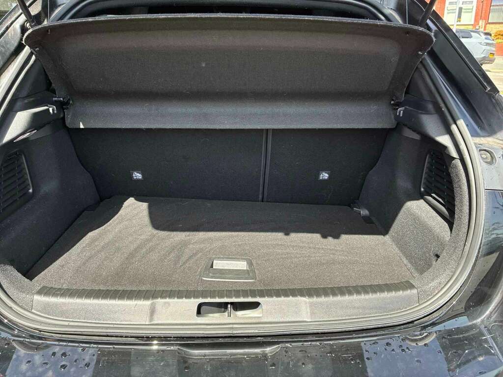 Vauxhall Mokka-e 100Kw Ultimate 50Kwh Green #16