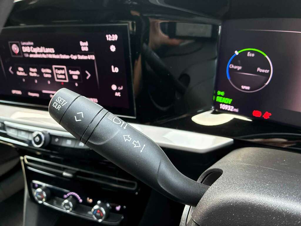 Vauxhall Mokka-e 100Kw Ultimate 50Kwh Green #23