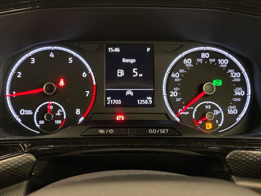 Volkswagen T-Cross Active White #10