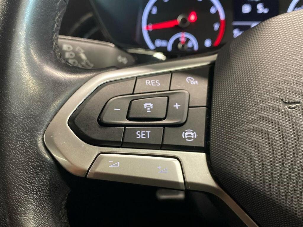 Volkswagen T-Cross Active White #25