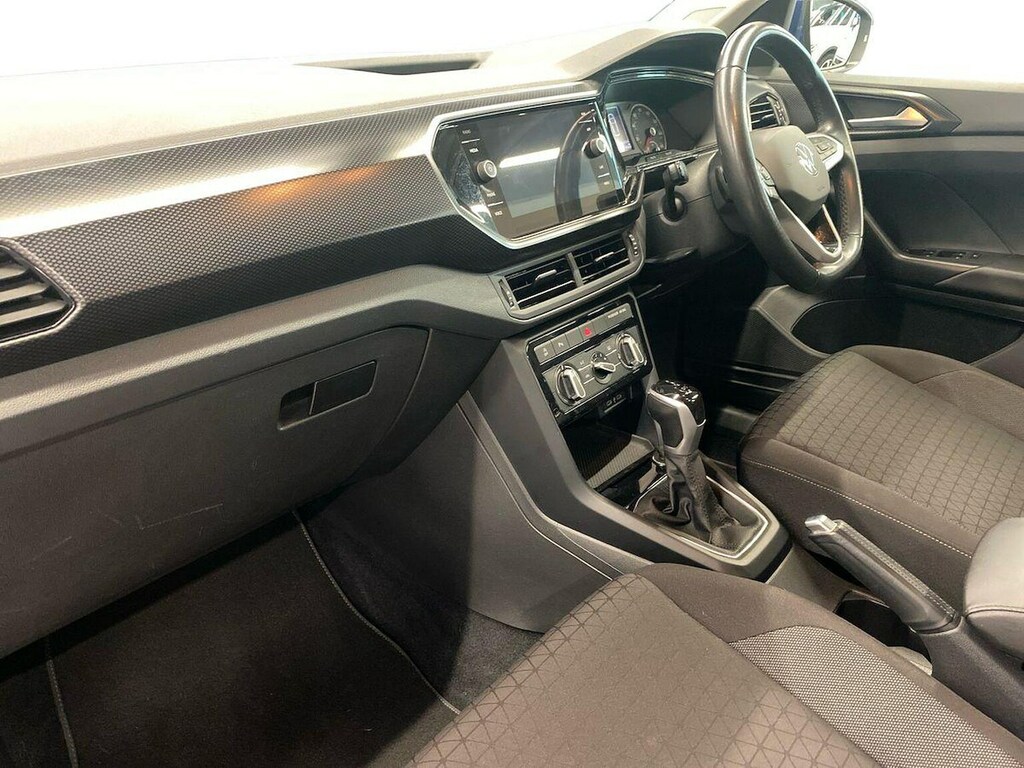Volkswagen T-Cross Active White #7
