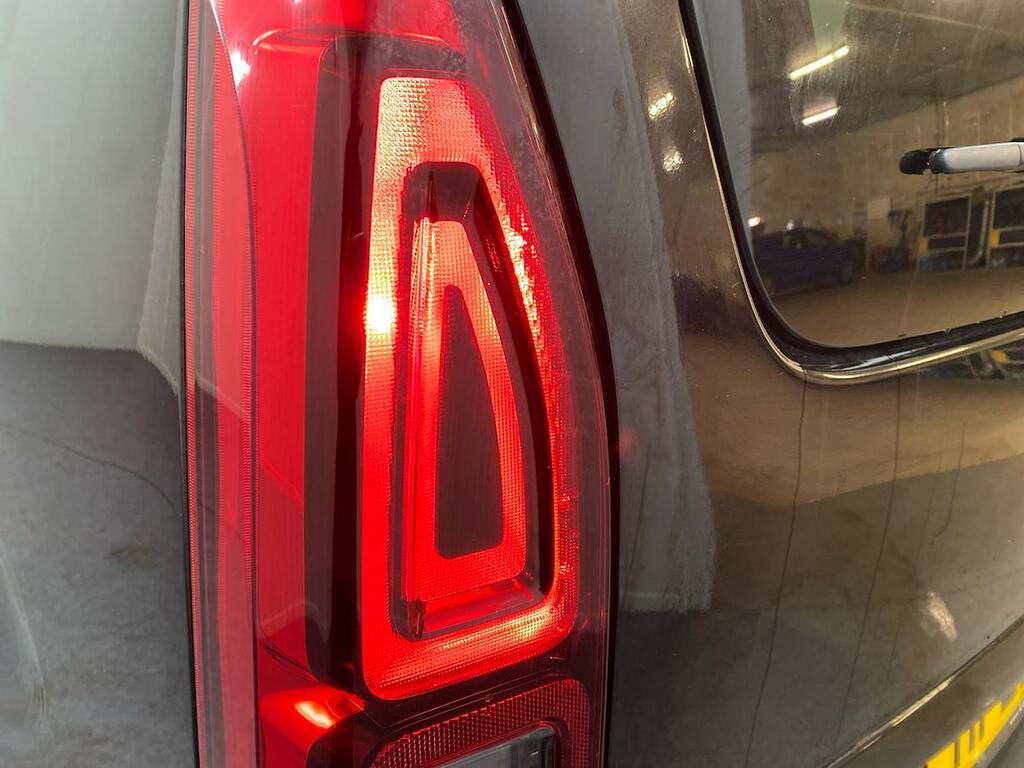 Citroen Berlingo Enterprise Pro White #37