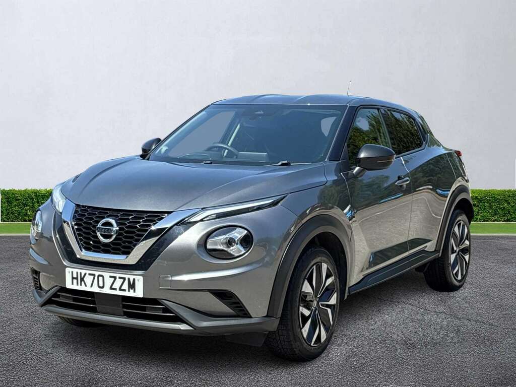 Nissan Juke 1L Tekna Black #19
