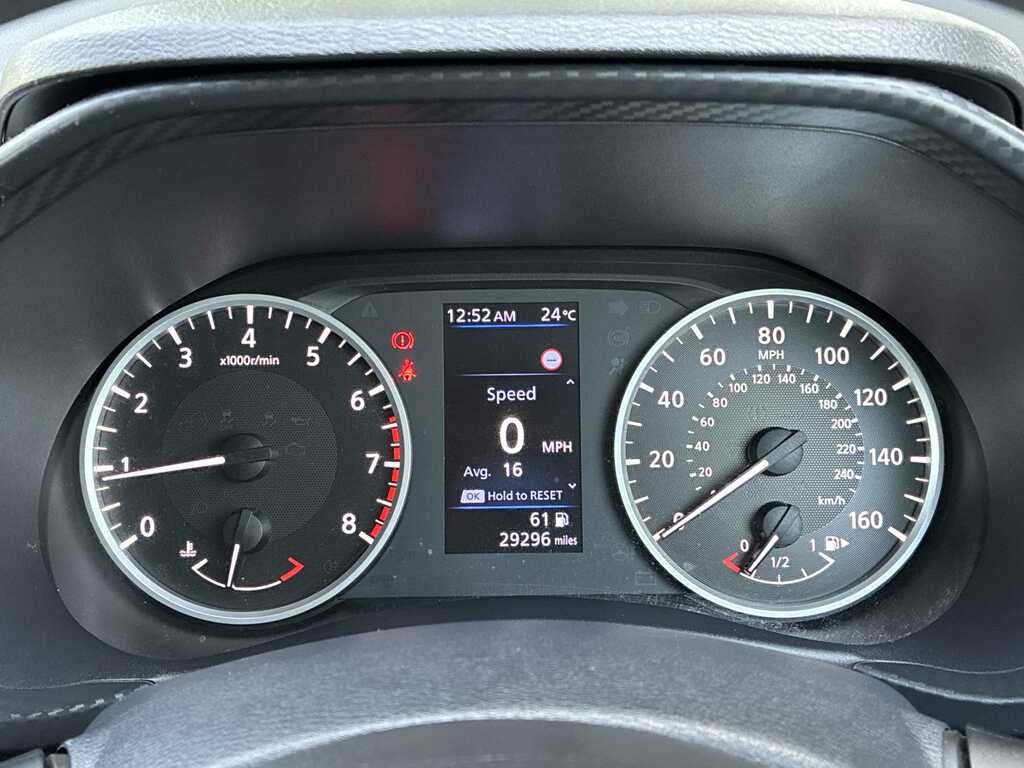 Nissan Juke 1L Tekna Black #9