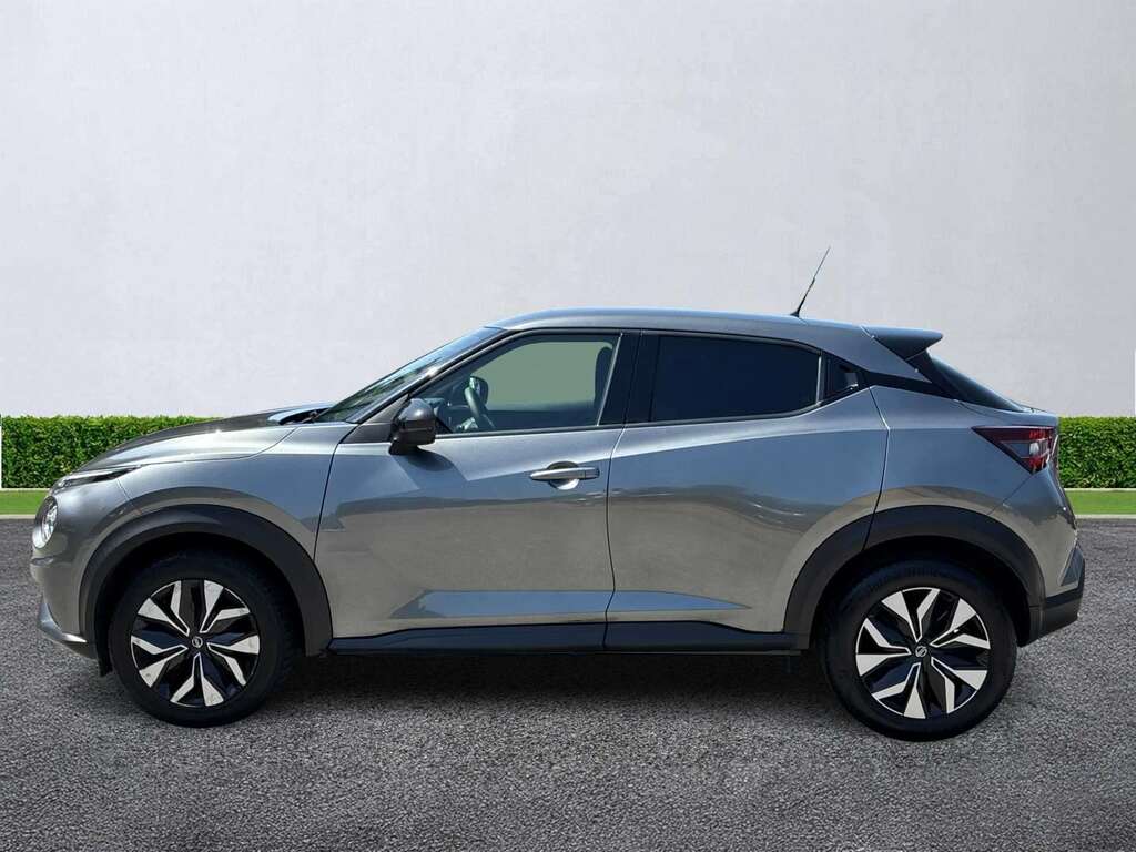 Nissan Juke 1L Tekna Black #18