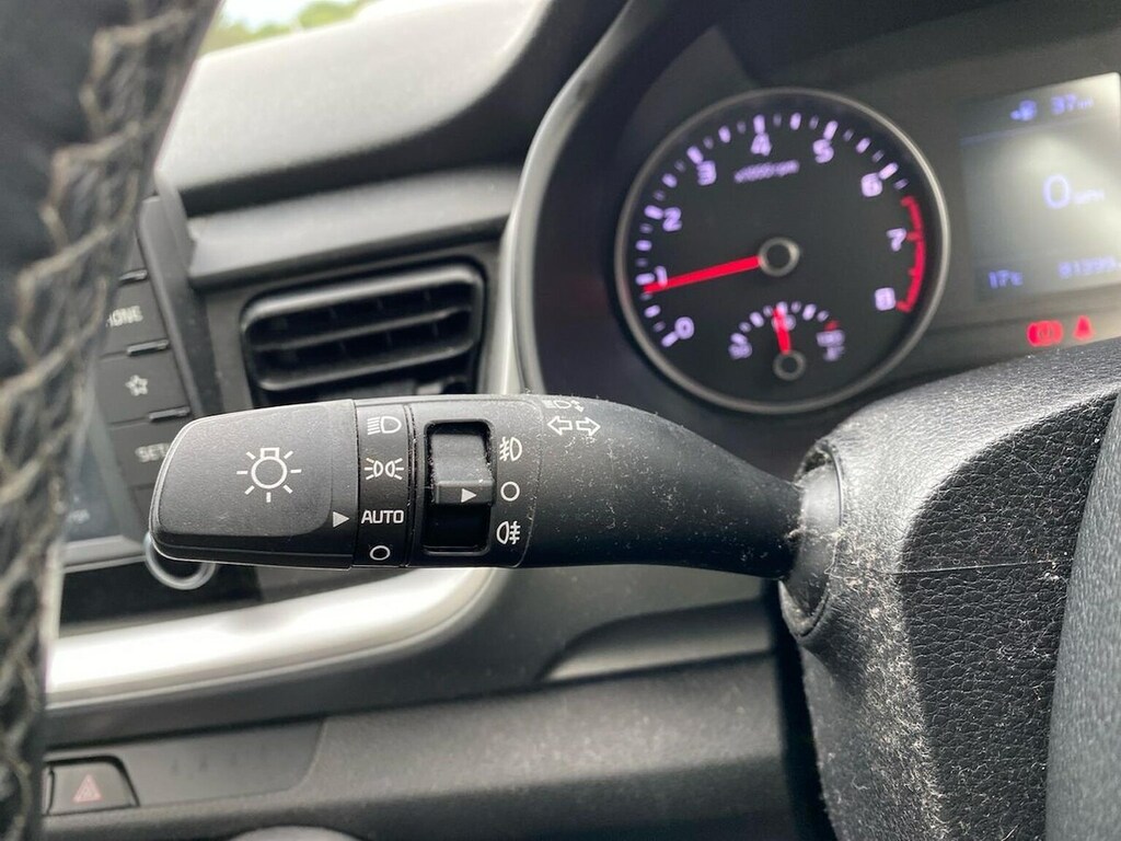 Kia Stonic 1.0T Gdi Maxx White #28