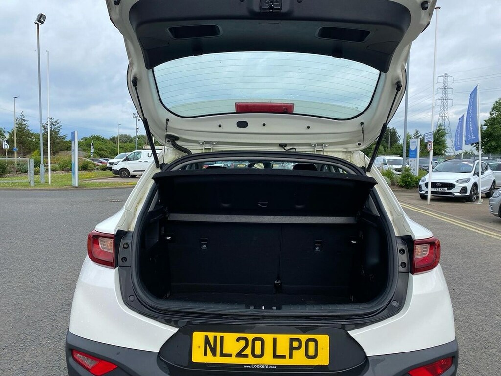Kia Stonic 1.0T Gdi Maxx White #17