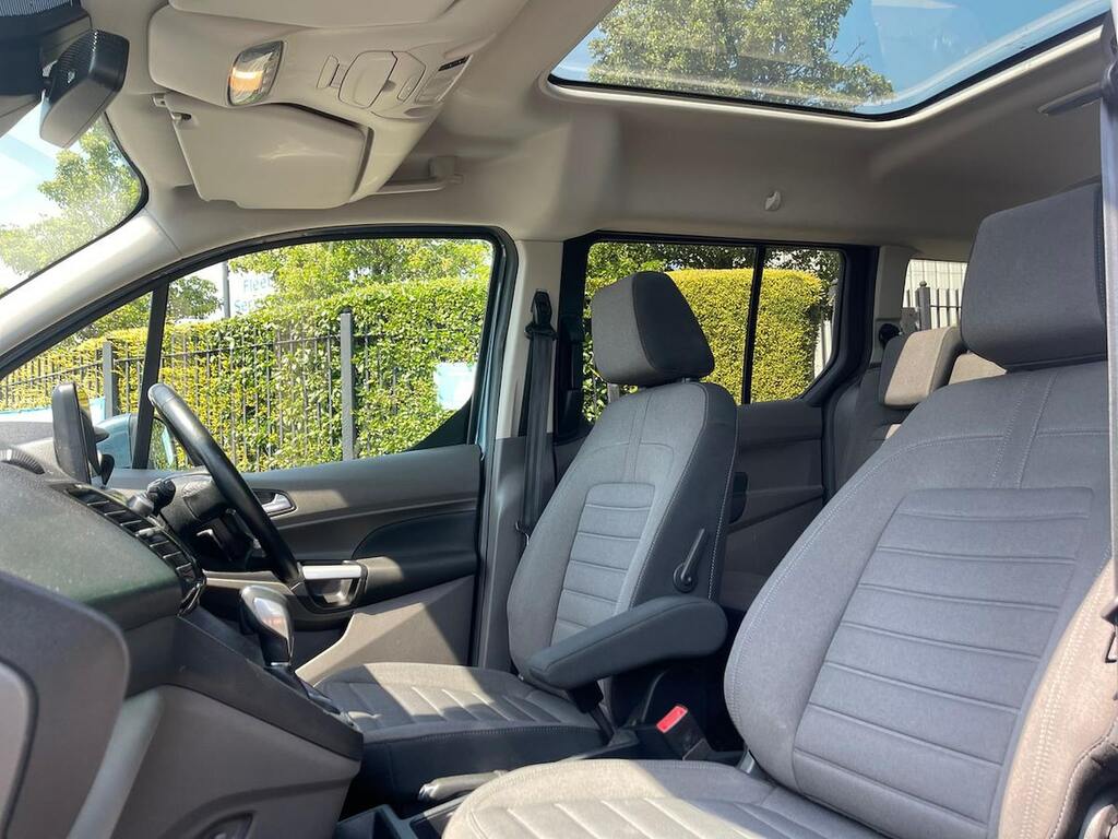 Ford Grand Tourneo Connect 1.5 Ecoblue 120 Titanium Grey #31