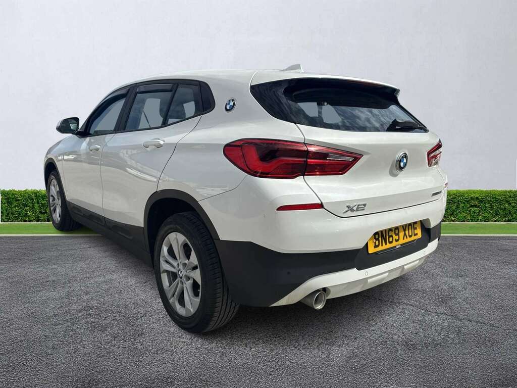 BMW X2 Sdrive 18I Se White #2