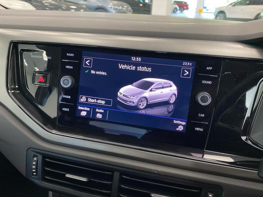 Volkswagen Polo Hatchback Silver #25