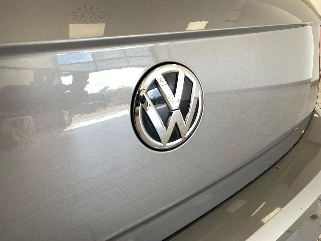 Volkswagen Polo Hatchback Silver #32